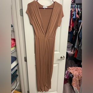 Brown dress